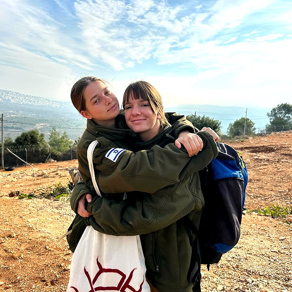 lil_sapir instagram image archive image