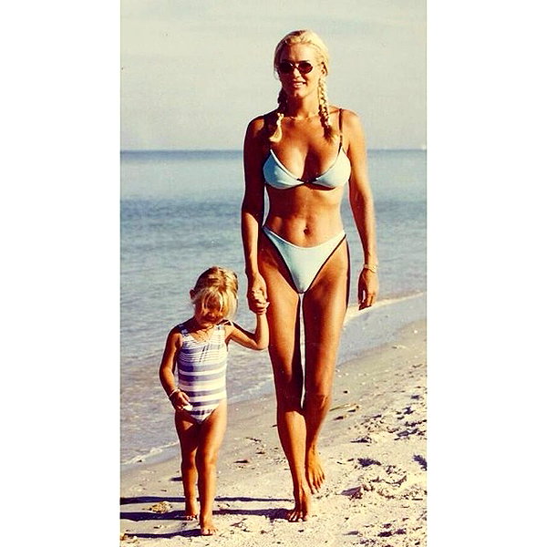 gigihadid instagram image archive image