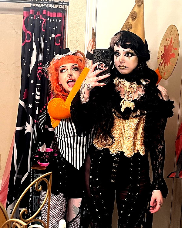 yeahimcaroline instagram image archive image