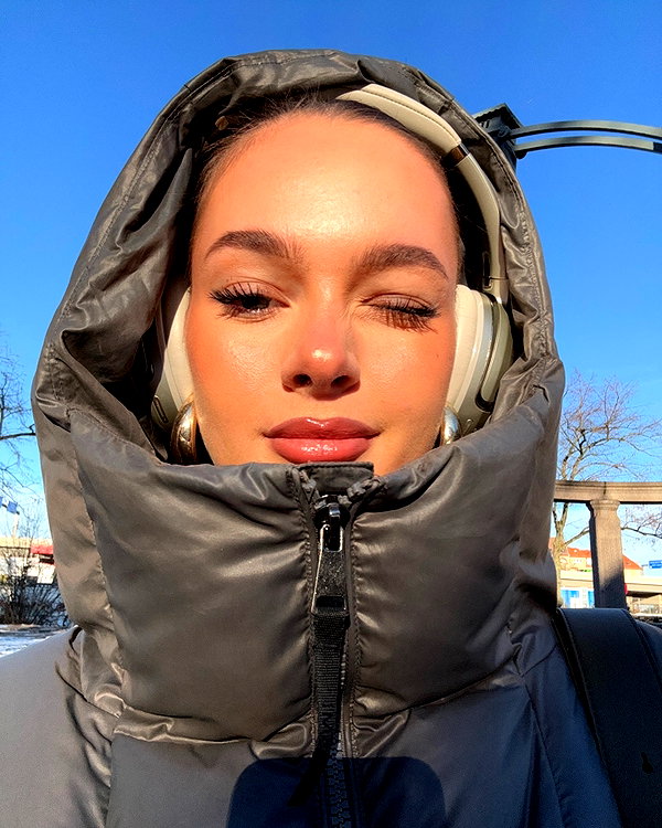 emmaaurora instagram image archive image