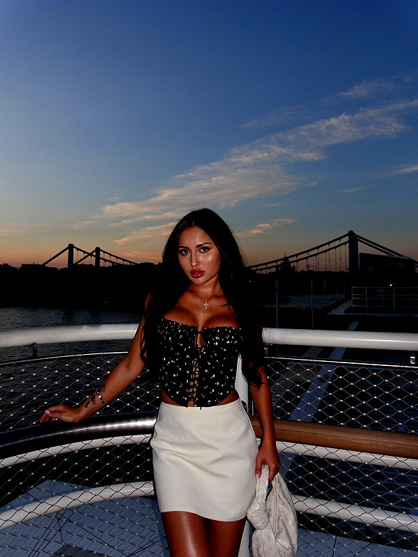 alishevs instagram image archive image