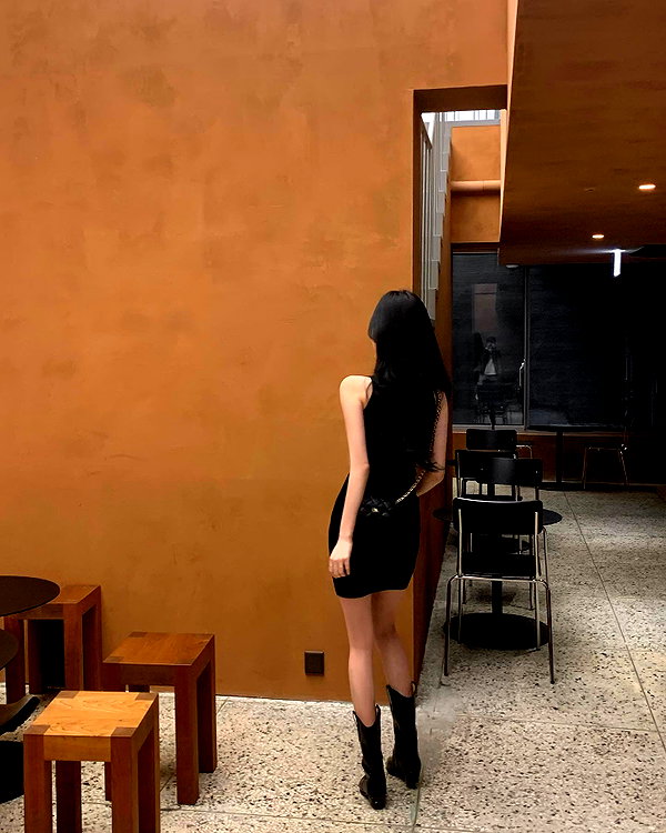 daxbin instagram image archive image