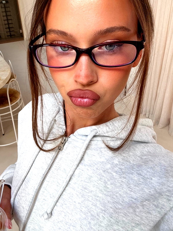 isabellemathersx instagram image archive image