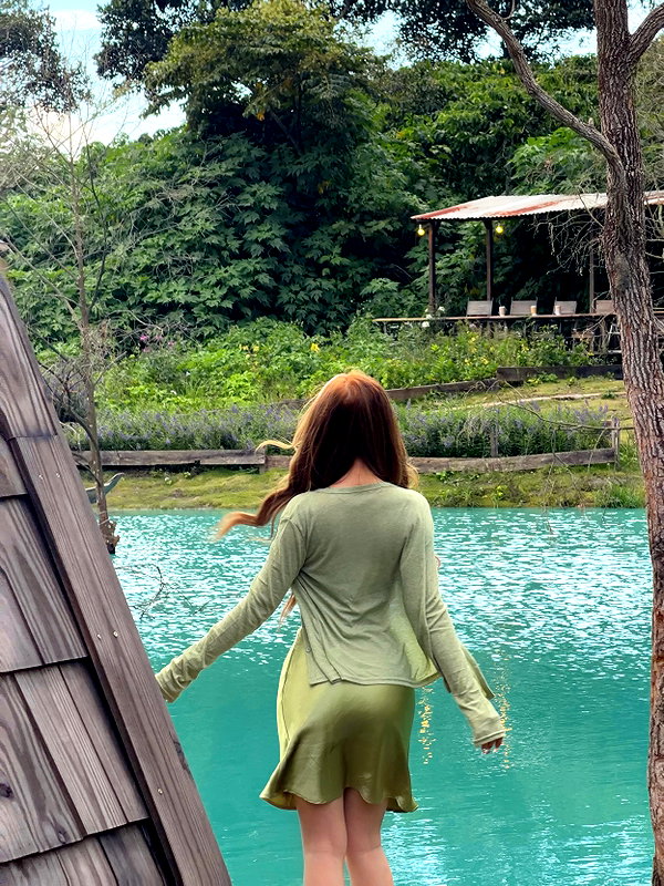 lyhythuedoxinh instagram image archive image