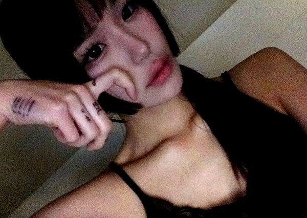 aud6y instagram image archive image