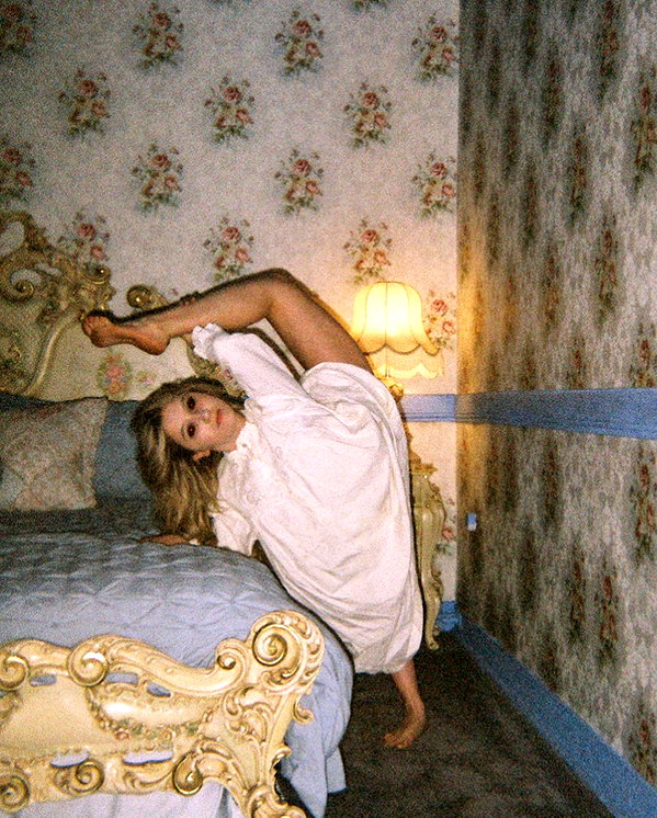 ellianawalmsley instagram image archive image