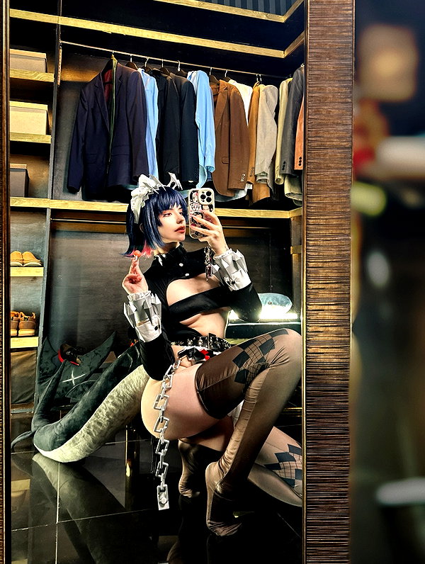 bakabakafuwa instagram image archive image