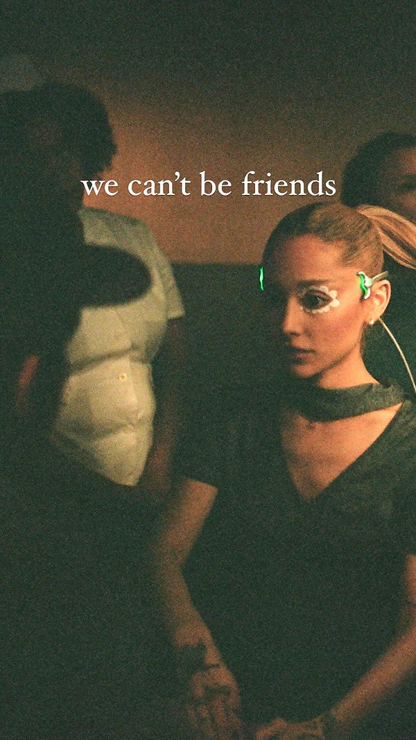 arianagrande instagram image archive image