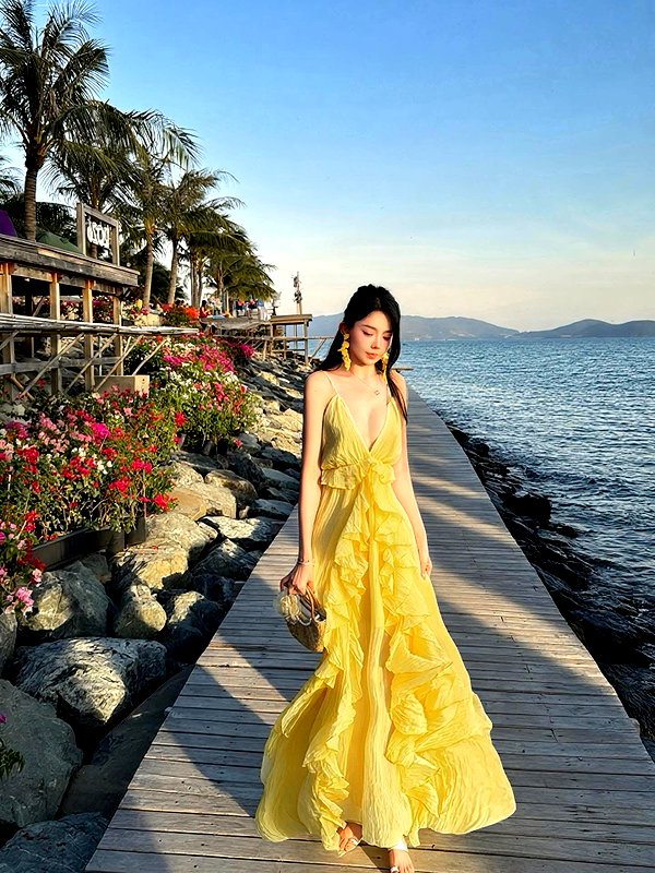 lyhythuedoxinh instagram image archive image