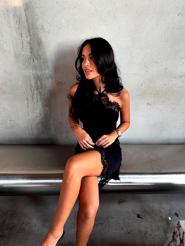 zoeliss instagram image archive image