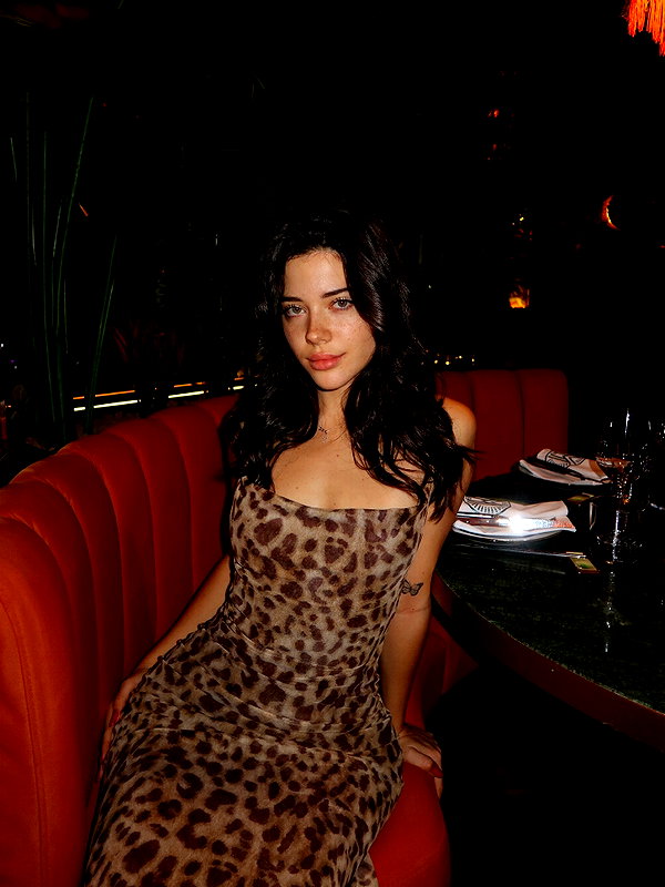 vanessa.rhd instagram image archive image