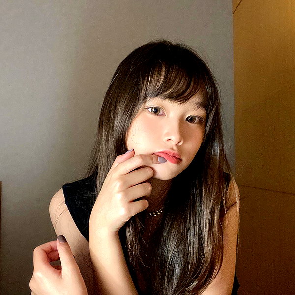 e.shao_417 instagram image archive image