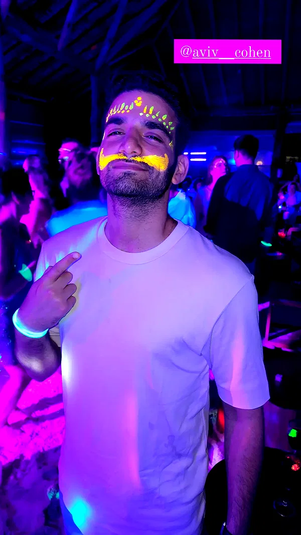barzomer instagram image archive image