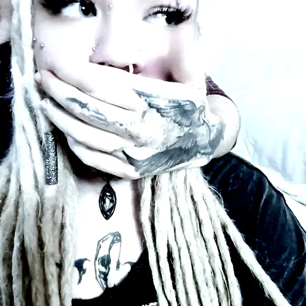 moonyyyya moonyyyya archive image