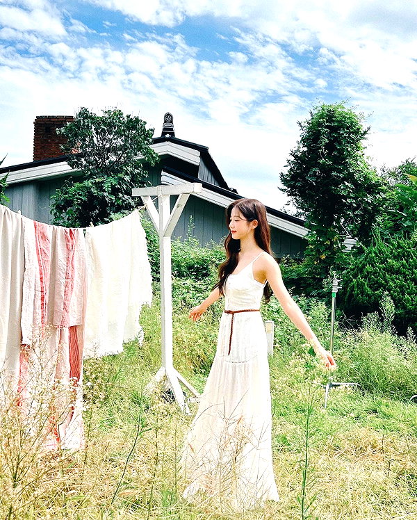 zuhazana instagram image archive image