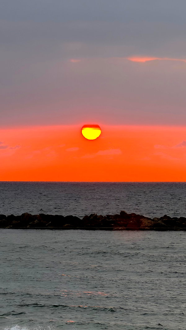 netabar instagram image archive image