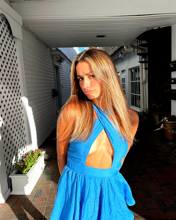 sadieemckennaa instagram image archive image
