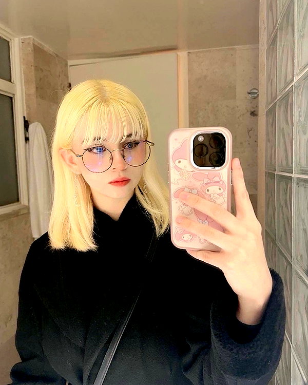 luly1980s instagram image archive image