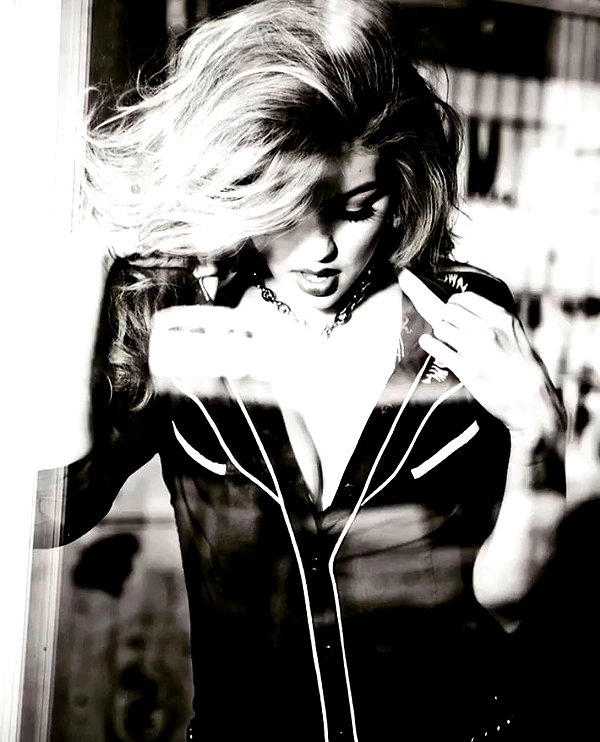 gigihadid instagram image archive image