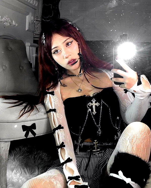 is2tian instagram image archive image