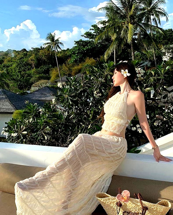 lyhythuedoxinh instagram image archive image