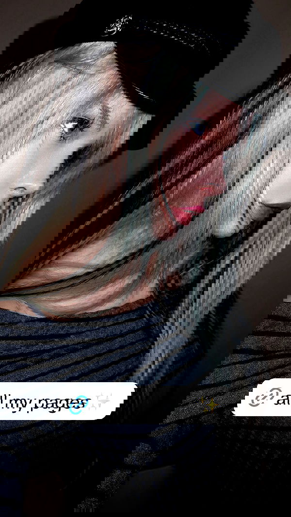 neondemoni neondemoni archive image