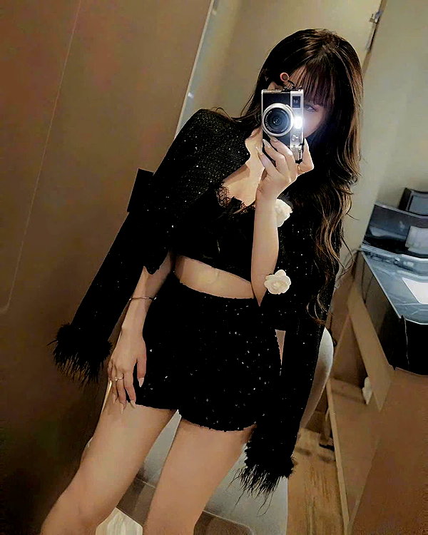 lyhythuedoxinh instagram image archive image
