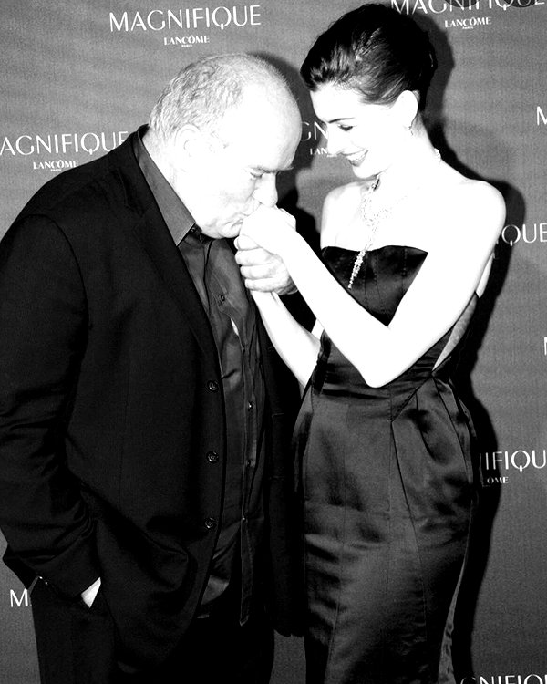 annehathaway instagram image archive image