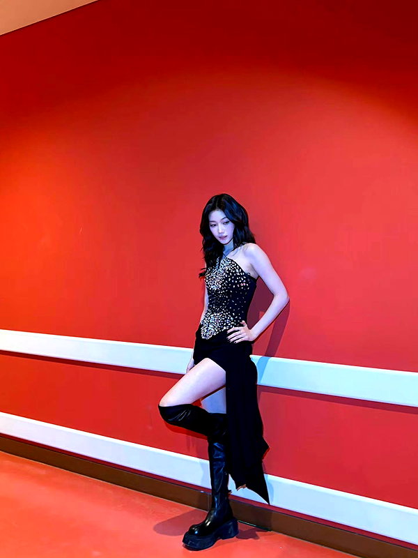 zuhazana instagram image archive image