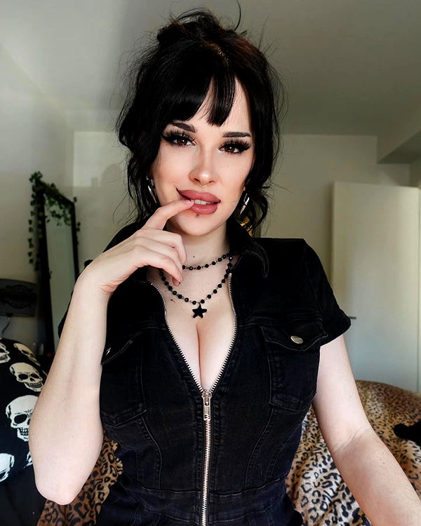 rixiadigivolved instagram image archive image