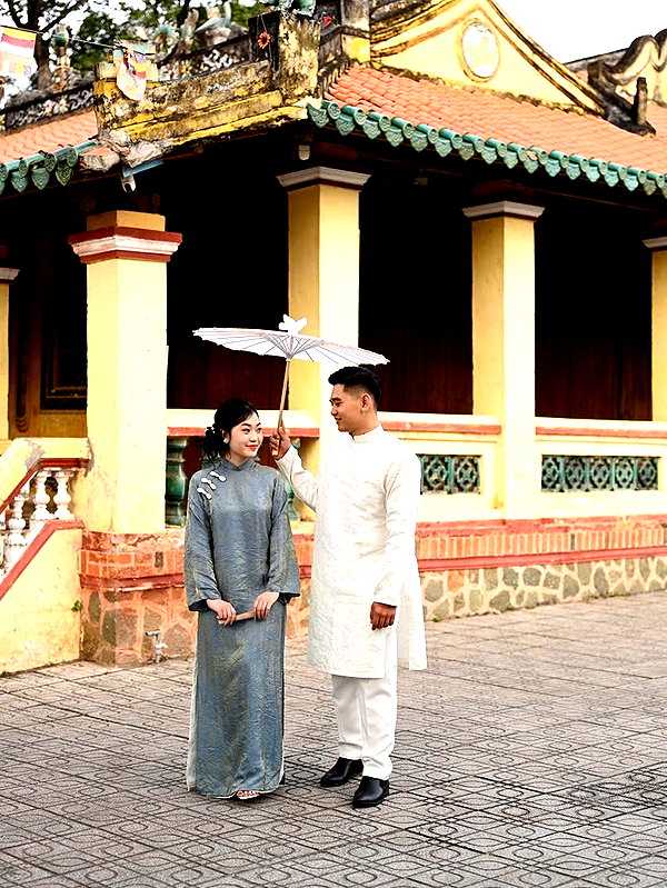 lyhythuedoxinh instagram image archive image