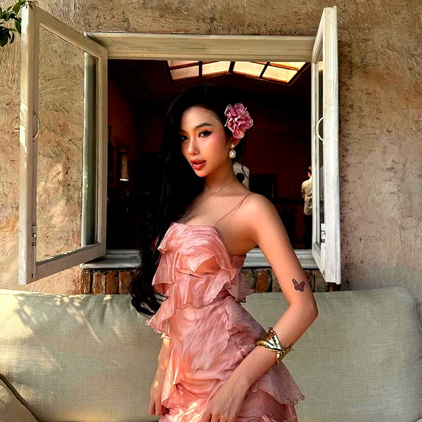 lyhythuedoxinh instagram image archive image