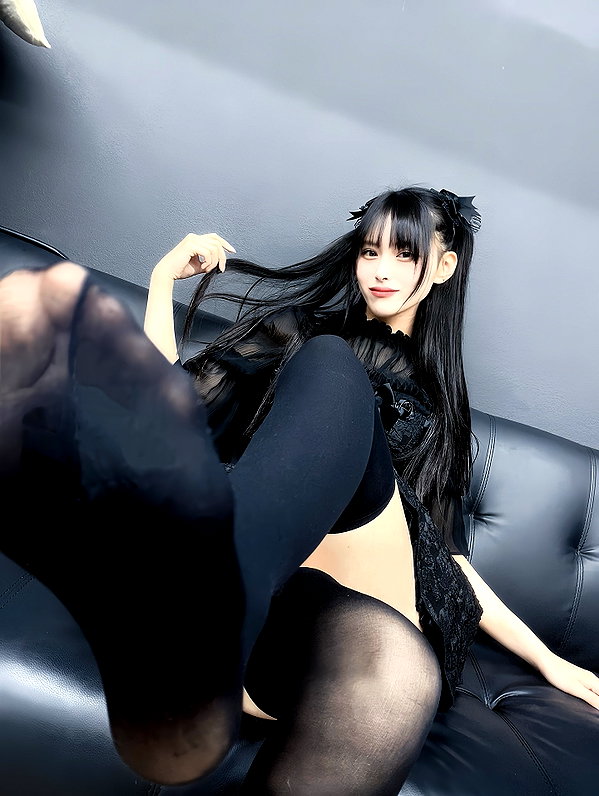 yamikumo_leisa instagram image archive image