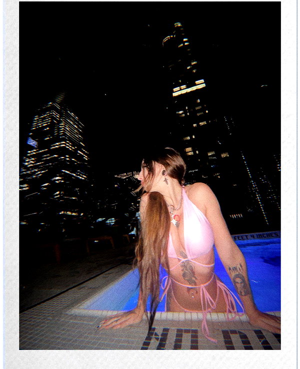 karin_orhov instagram image archive image