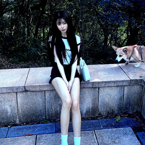 ynnu1sa instagram image archive image