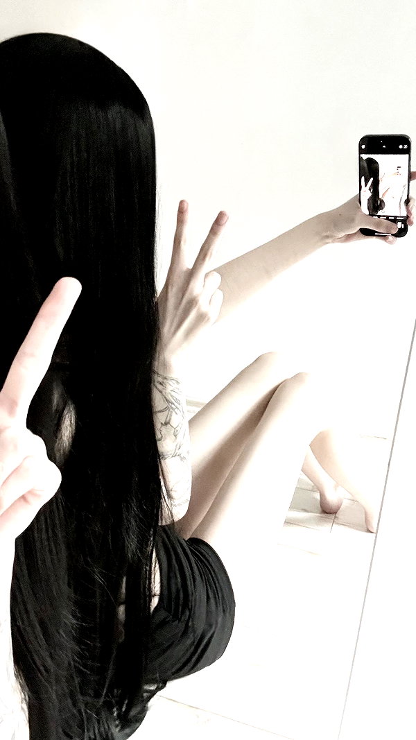 annaemiliaz archive image