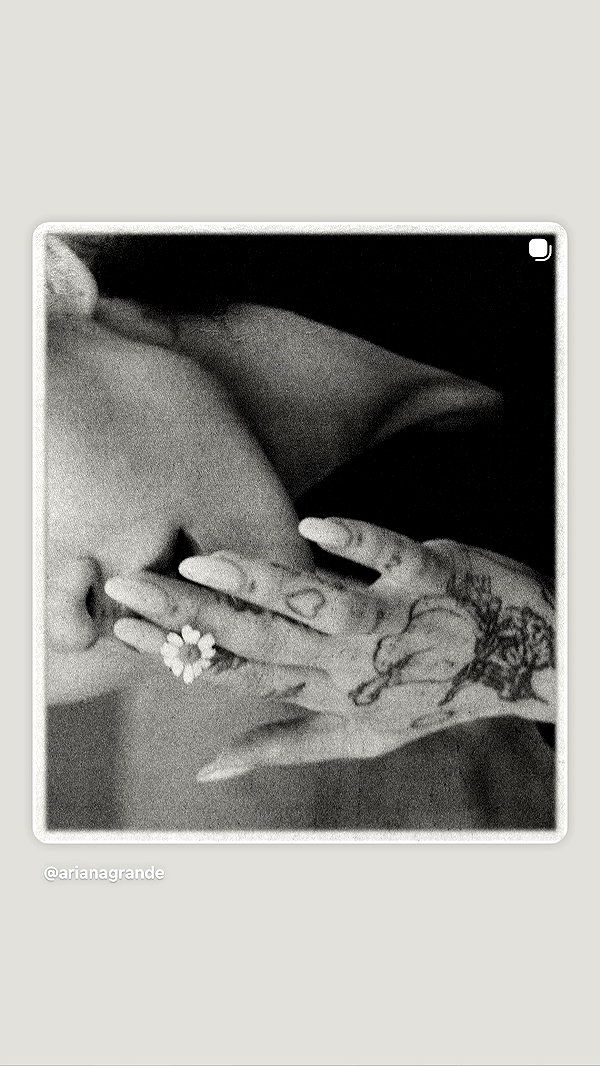 arianagrande instagram image archive image
