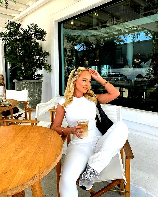allieauton instagram image archive image