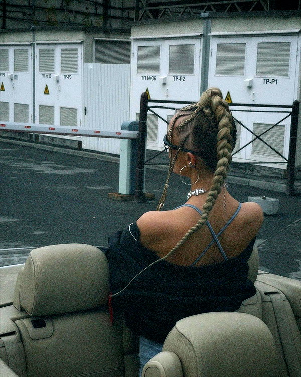 kkwwwv instagram image archive image