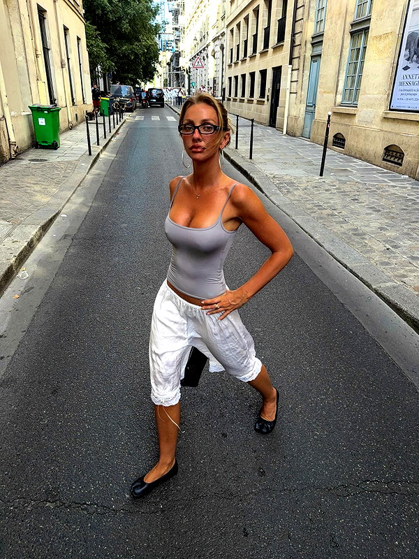 Archived image from @edenharper on Instagram