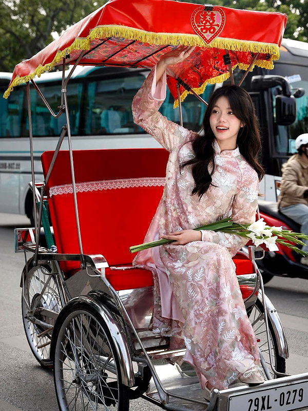 lyhythuedoxinh instagram image archive image