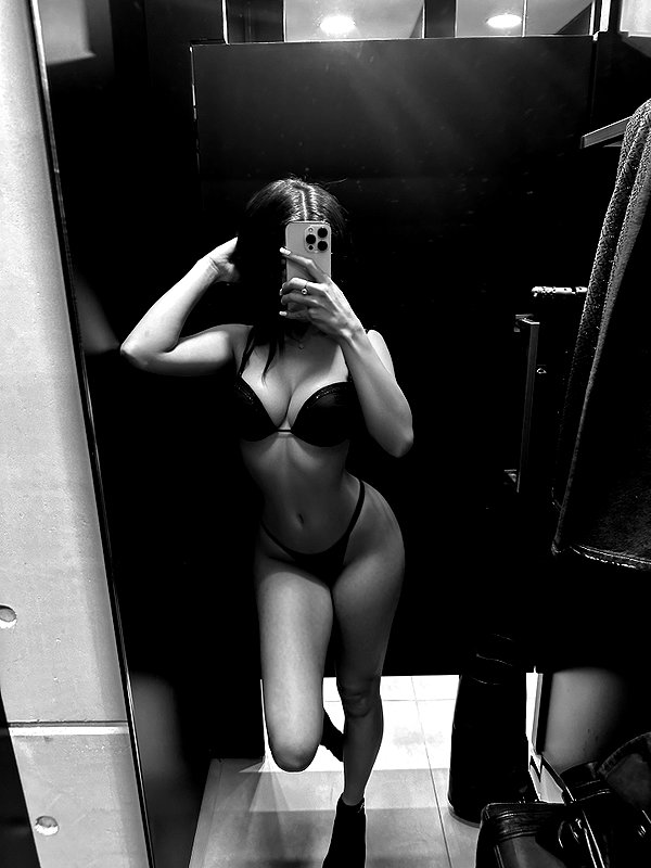 aliadyym instagram image archive image