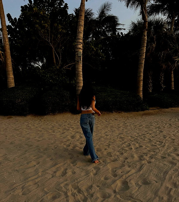 zoeliss instagram image archive image