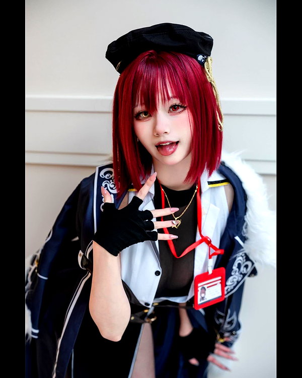 xier_cos instagram image archive image