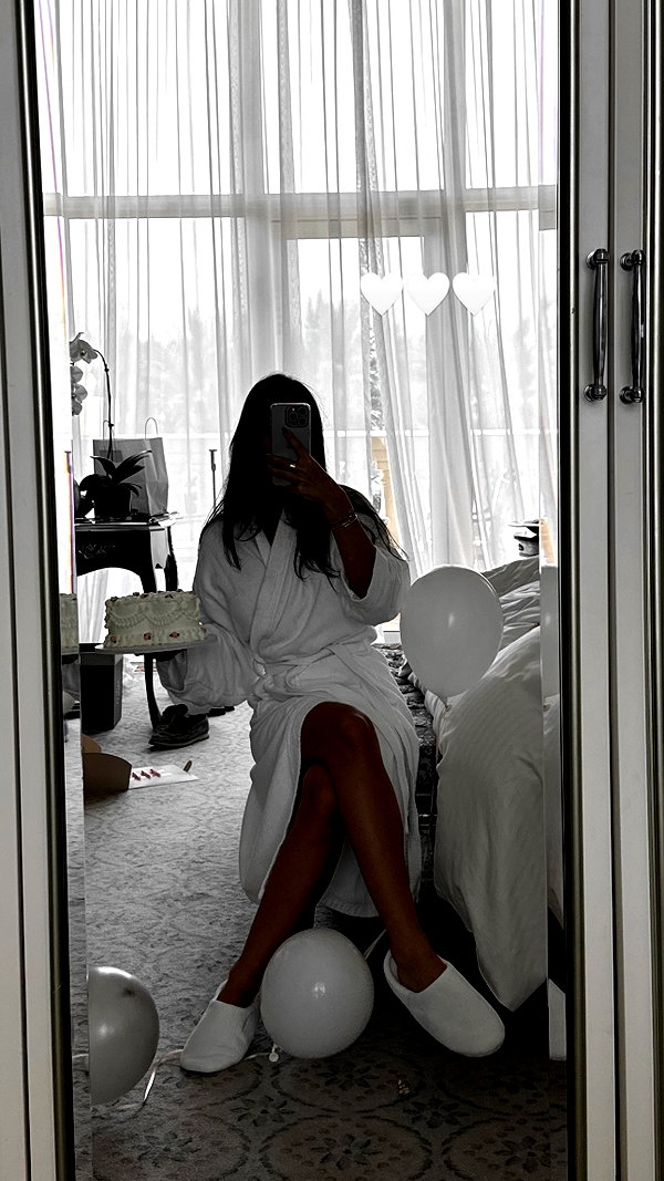 zoeliss instagram image archive image
