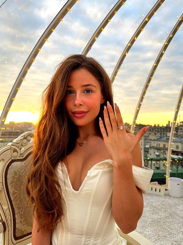 enikeeva_aliya instagram image archive image