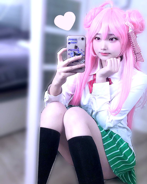 purinn_cos instagram image archive image