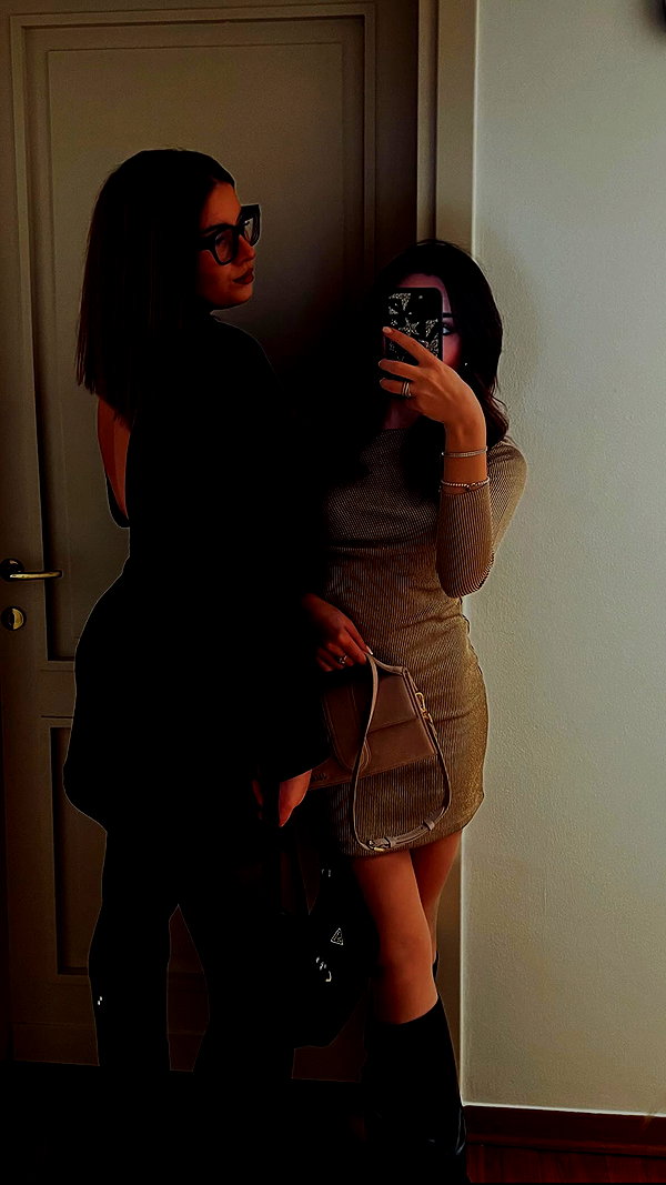 annabottoo instagram image archive image