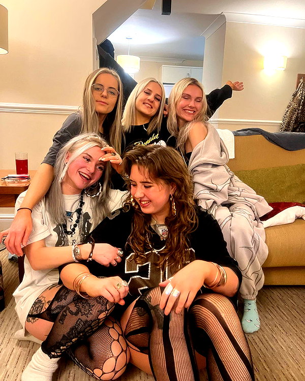 charley.chambers instagram image archive image