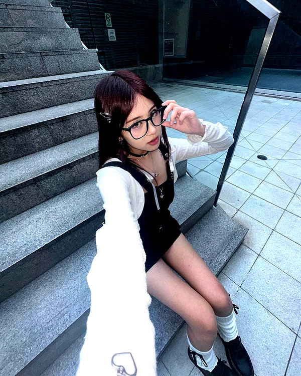 is2tian instagram image archive image